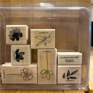 Stampin' Up! Floral Wooden Stamp Set - Black and Natural Wood